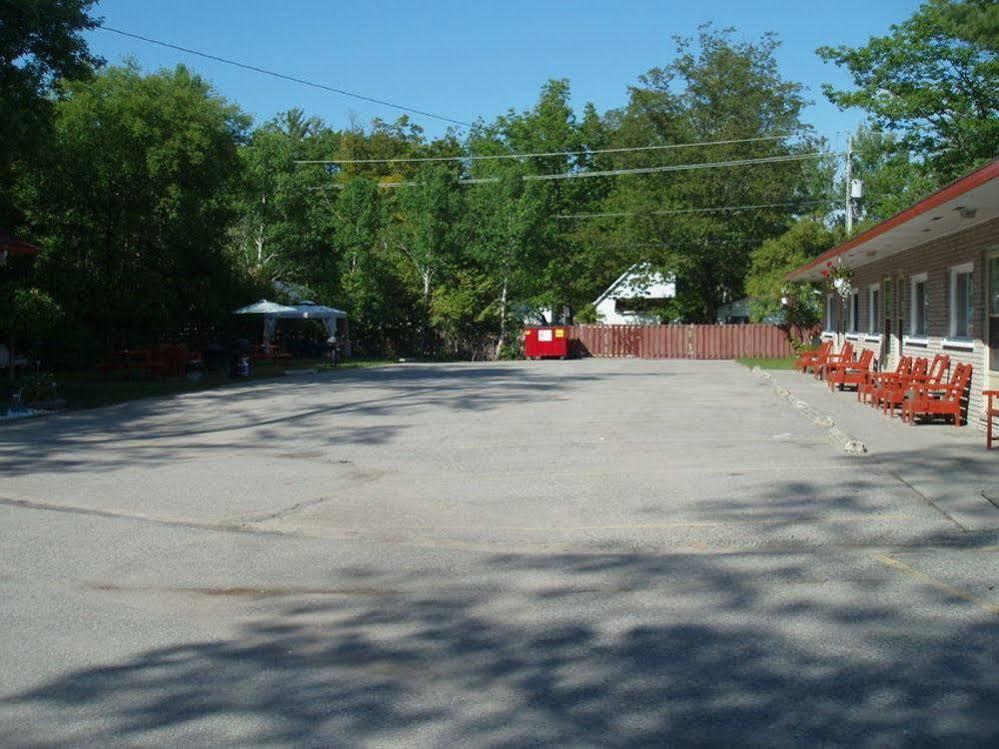 Sharodon Sands Motel Wasaga Beach Exterior photo